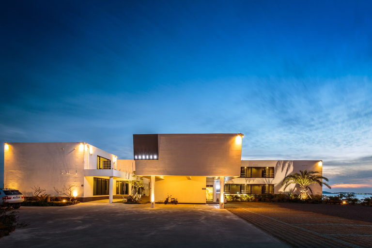 Exterior & Views 2, Lareem Boutique Hotel, Seogwipo