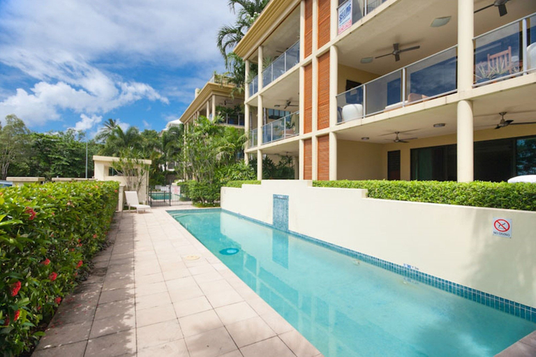 Sport & Beauty, Peponi 2 - Beachfront Apartment, Cairns