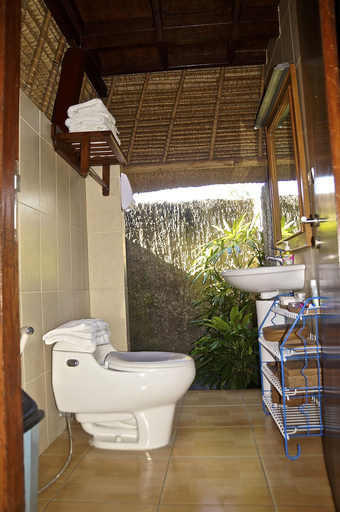 Bathroom 5, Aahh Bali Bed and Breakfast, Badung
