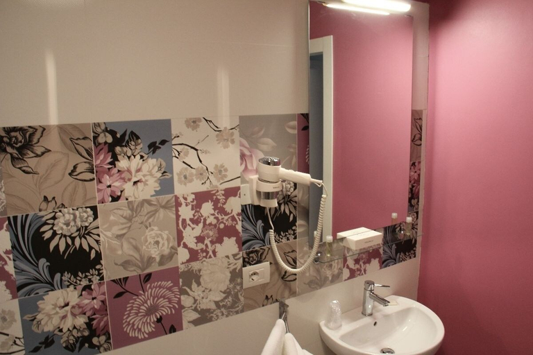 Bathroom 4, Locanda Al Volo Tor Bandena, Trieste