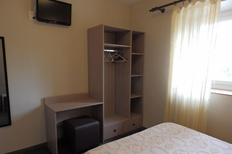 Bedroom 2, Hôtel Les Cévennes, Ardèche