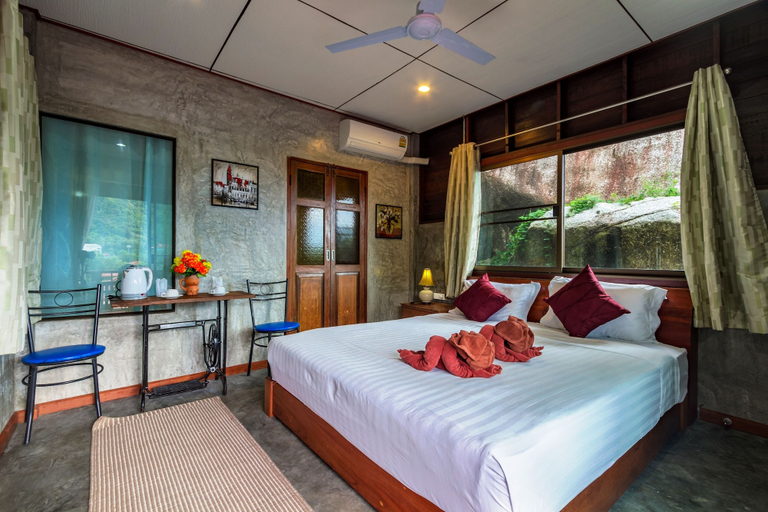 Bedroom 2, Kanya Cozy Bungalows Kata Beach, Phuket Island