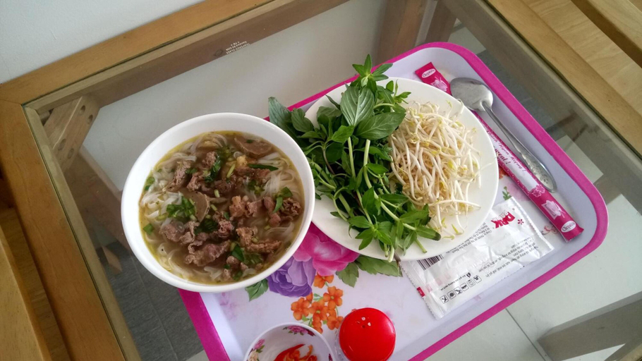 Food & Drinks 5, Hung Long Hotel, Giồng Trôm