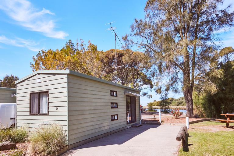 Exterior & Views 2, Lorne Foreshore Caravan Park, Surf Coast - West
