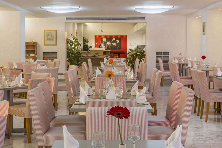 Food & Drinks 5, Airotel Achaia Beach, West Greece