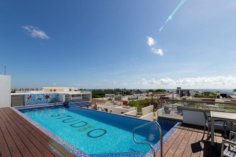 Sport & Beauty 4, Studio one 208 by CocoBR, Cozumel