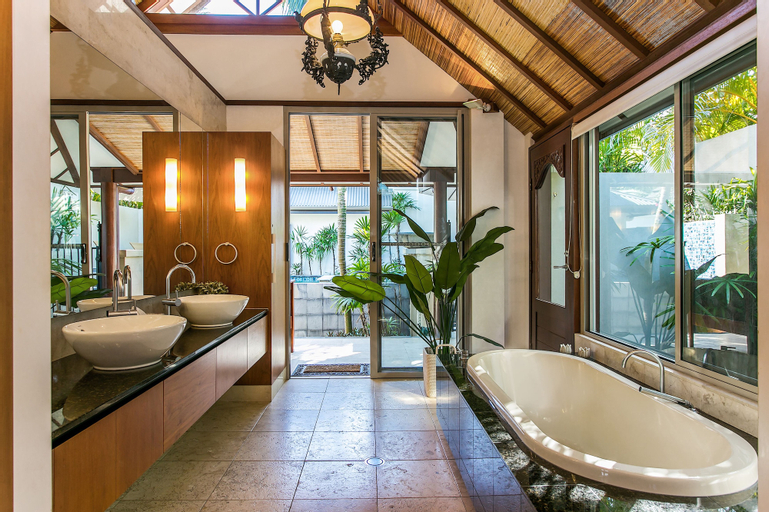 Bedroom 4, Your Luxury Escape - Amala Villa, Byron