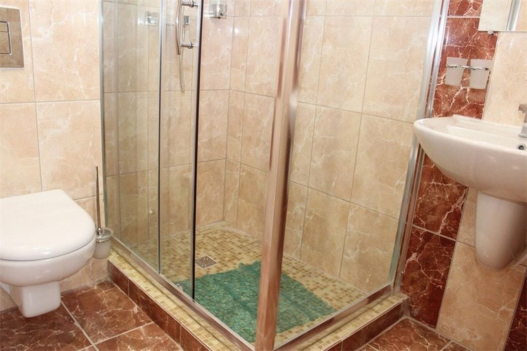 Bathroom 3, Hotel Kuban, Novousmanskiy rayon