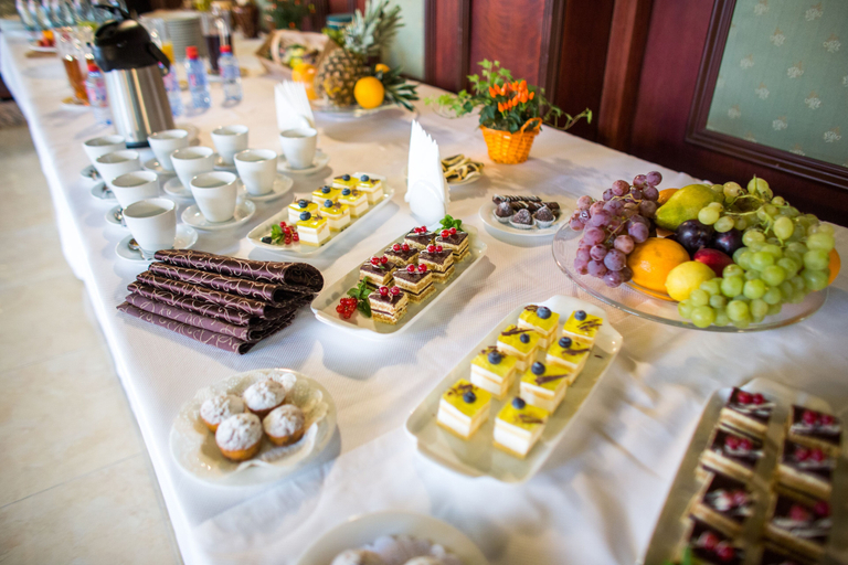 Food & Drinks 5, Hotel Kyiv, Pechers'kyi