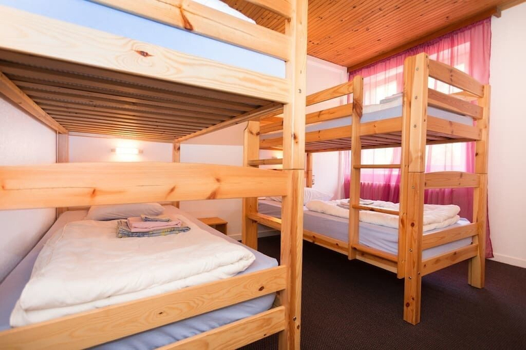 Bedroom 2, Les Sources, Vosges