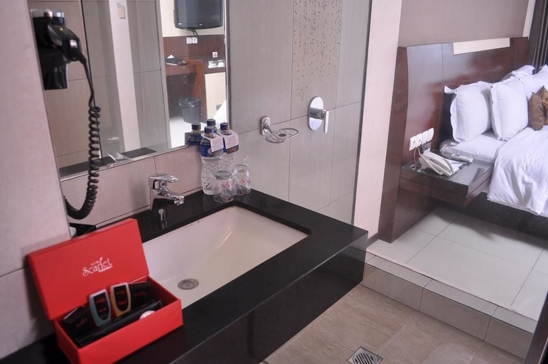 Bathroom 5, Scarlet Dago Hotel, Bandung