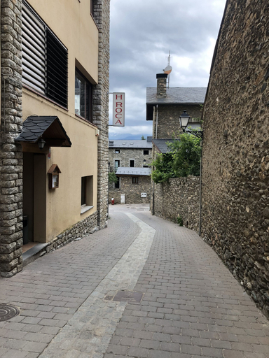 Exterior & Views 2, Hotel Roca, Girona