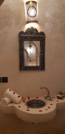 Bathroom 5, Riad Simon, Marrakech