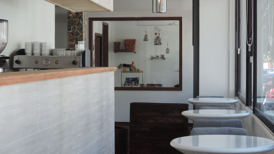 Bathroom 4, North South Hotel, Valparaíso