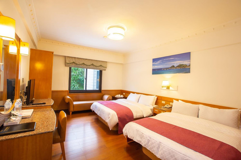 Bedroom 4, Dong Tair Spa Hotel, Taitung