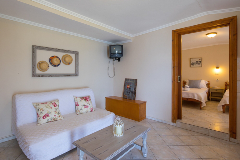Bedroom 3, Casa dei Venti - Sea View Apartments, Ionian Islands