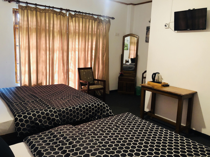 Bedroom 2, Royal Mount Hotel, Nuwara Eliya