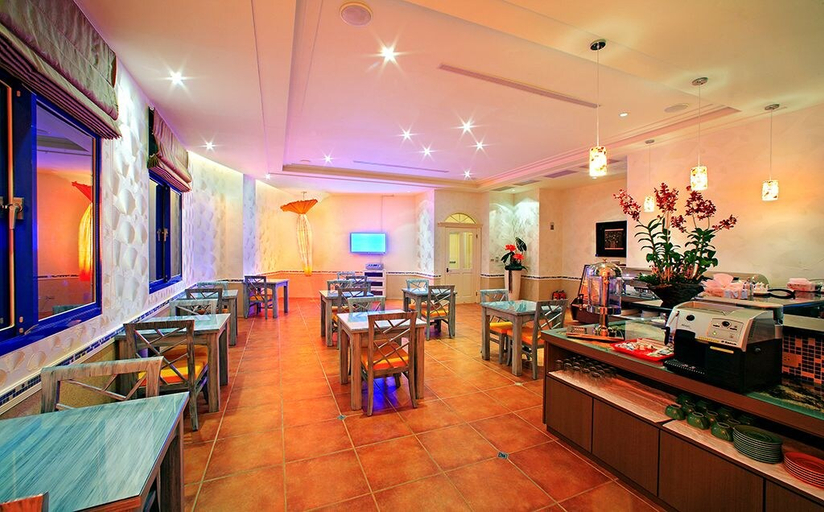 Food & Drinks 5, Blue Coast Spa Motel, Keelung