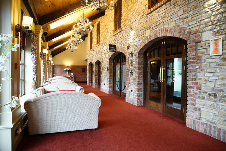 Bedroom 2, Mulroy Woods Hotel