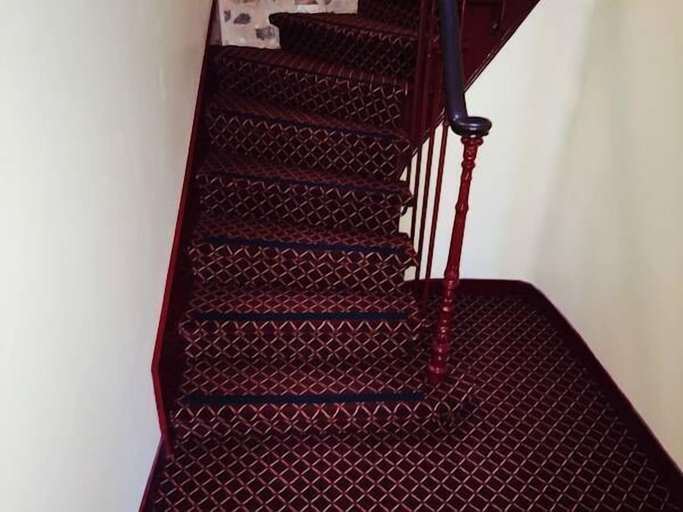 Others 5, Hotel Rythme, Hauts-de-Seine