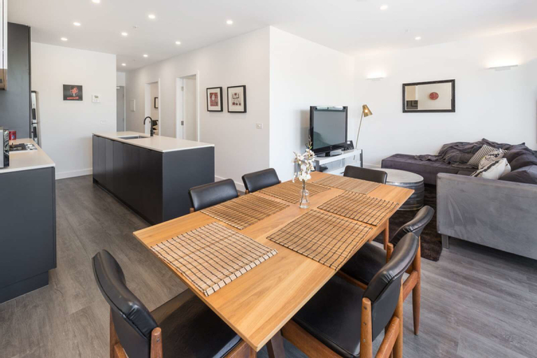 Executive 2br Caulfield North, Glen Eira - Caulfield