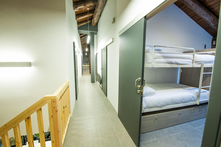 Bedroom 4, Mountain Hostel Tarter