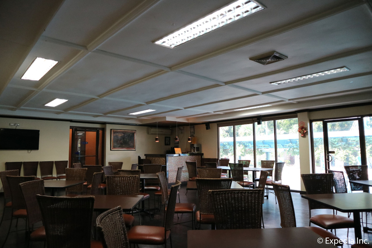 Food & Drinks 5, Riverview Resort & Conference Center, Calamba City