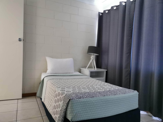 Bedroom 4, Palm Waters Holiday Villas, North Ward-Castle Hill