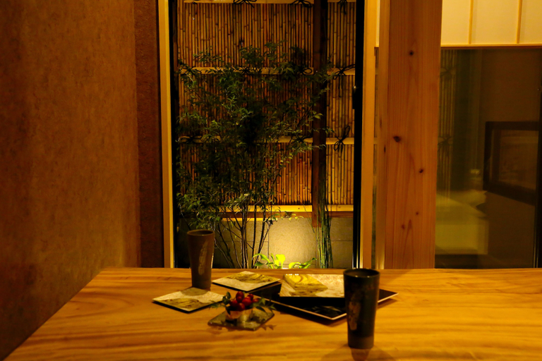Food & Drinks 5, Hosta Toji Sakura, Kyoto