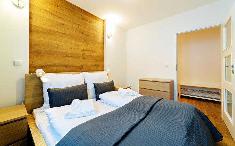 Bedroom 3, Apartamenty Sun & Snow Szklarska Perła, Jelenia Góra