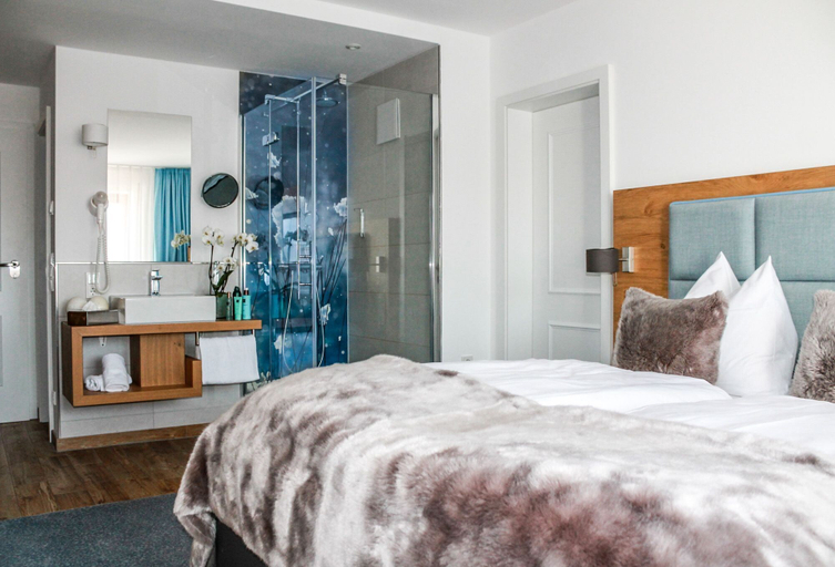 Bedroom 3, DAS AUNHAMER Suite & Spa Hotel - Adults Only, Passau
