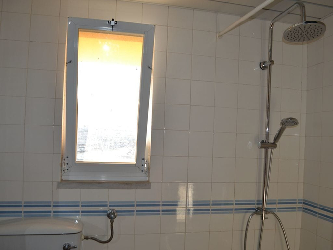 Bathroom 3, RH Marina 27 Vilamoura Marina Apartment, Loulé