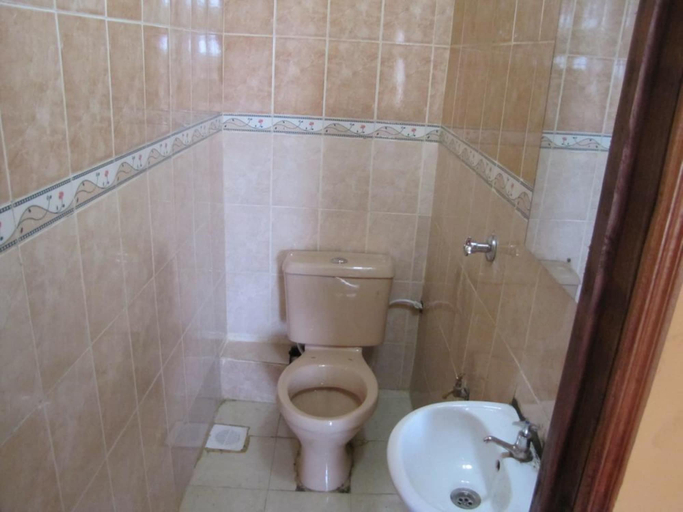 Bathroom, Scenic View Hotel & Resort, Starehe