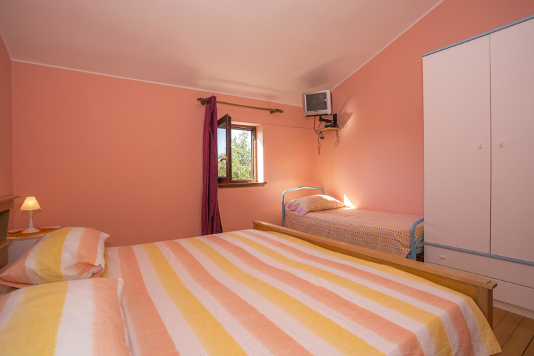 Bedroom 3, Istrian Villa Kacana Vodnjan, Vodnjan