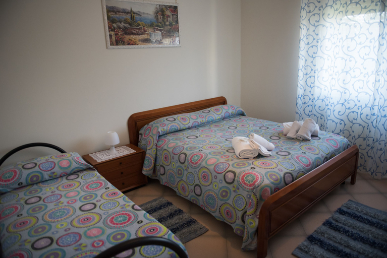 Bedroom 3, AreA DomuS, Napoli