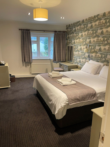 Bedroom 4, The Bridge Inn, Cumbria