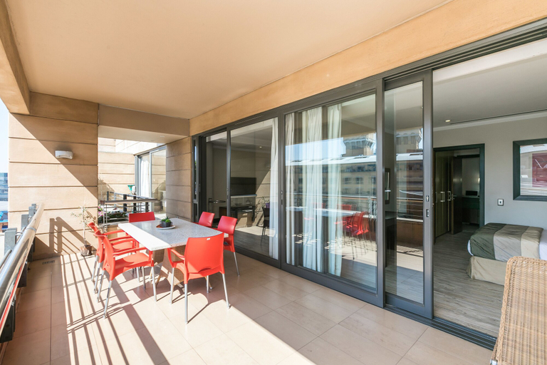 Others 4, 207 Raphael Penthouse, City of Johannesburg