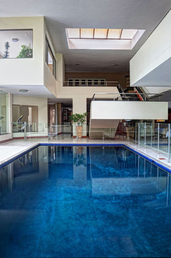 Sport & Beauty 3, The Links Corporate Guest House, City of Tshwane