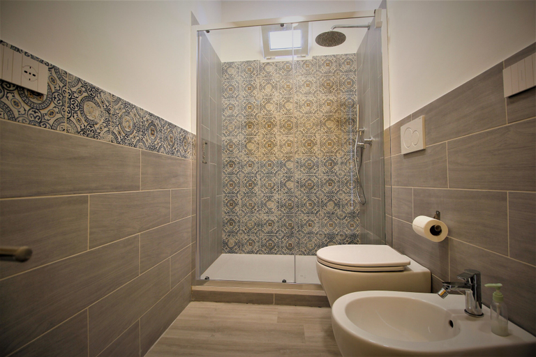 Bathroom 5, B&B Belvedere all'Idria, Ragusa