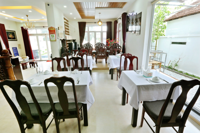 Food & Drinks 4, Well-To-Do Villa, Da Nang