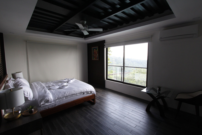 Bedroom 2, Bituin sa Tala, Orani