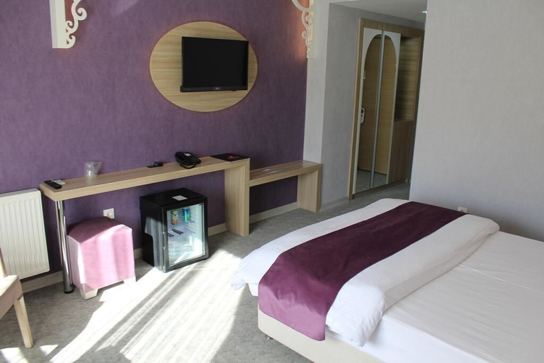 Bedroom 2, Hotel La Bella Alasehir, Alaşehir