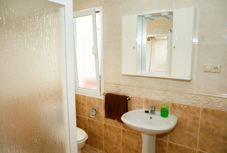 Bathroom 2, Muxia Mare - Hostel, A Coruña