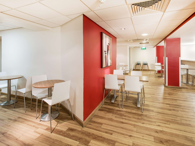 Others, Travelodge Edinburgh Learmonth, Edinburgh