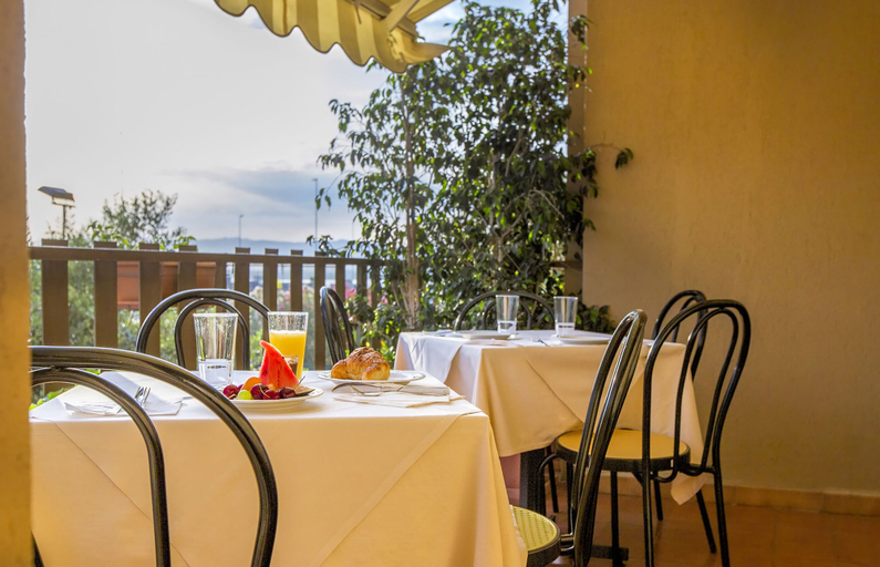 Food & Drinks 5, Hotel Residence Ulivi e Palme, Cagliari