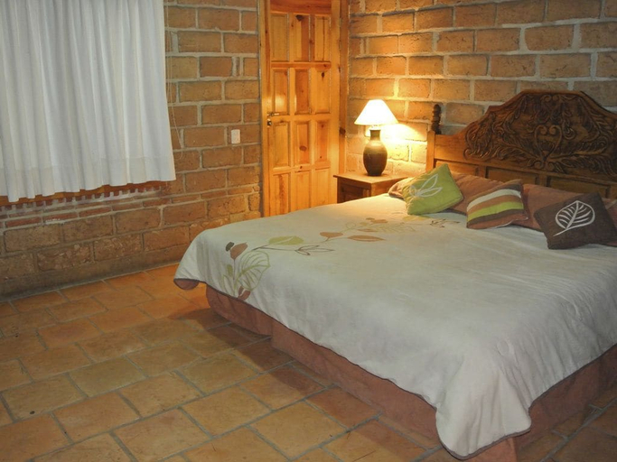 Bedroom 2, Bosque La Luna, Mazamitla