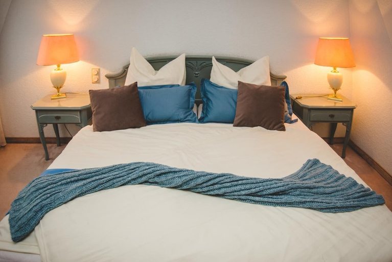 Bedroom 3, Zum Vater Rhein, Mettmann