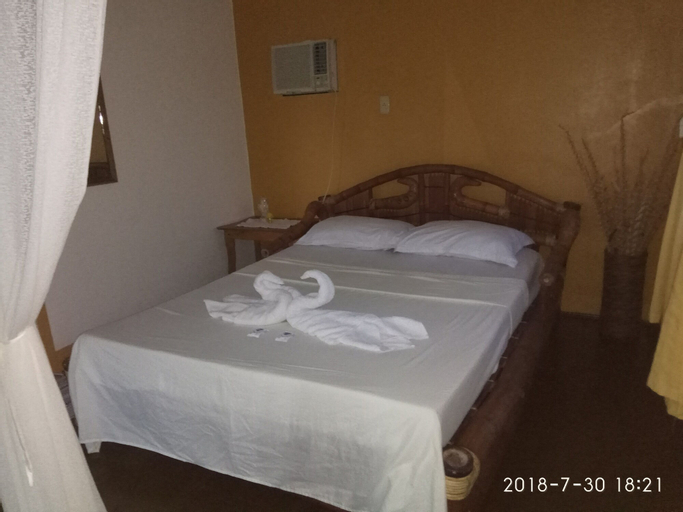 Bedroom 2, Nipa Hauz Resort, San Jose