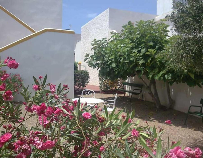 Others 4, Pensión Agadir, Almería