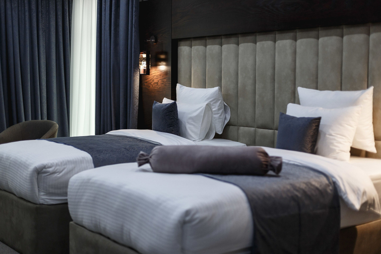 Bedroom 5, Parallel Hotel, Baku